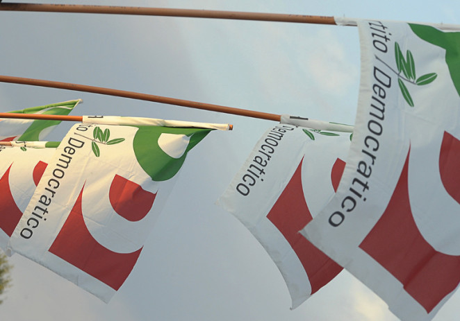 Pd Castelvetro “Vandalismi e furto di bandiere alla Festa de l’Unità”