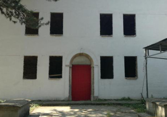Pd Castelnuovo “Villa Ferrari, un vicino di casa straordinario”