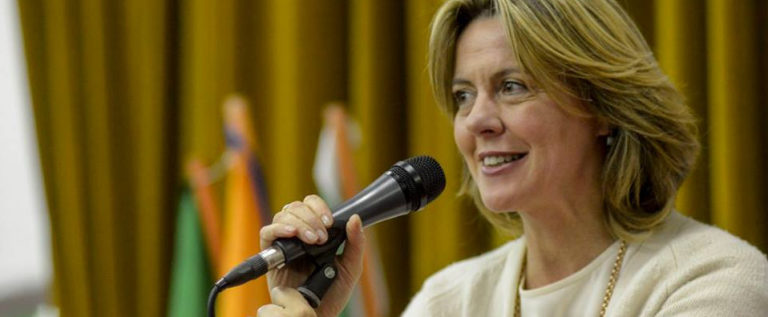 Famiglia no vax, Lorenzin “Giusto intervento del giudice: il bambino venga curato”